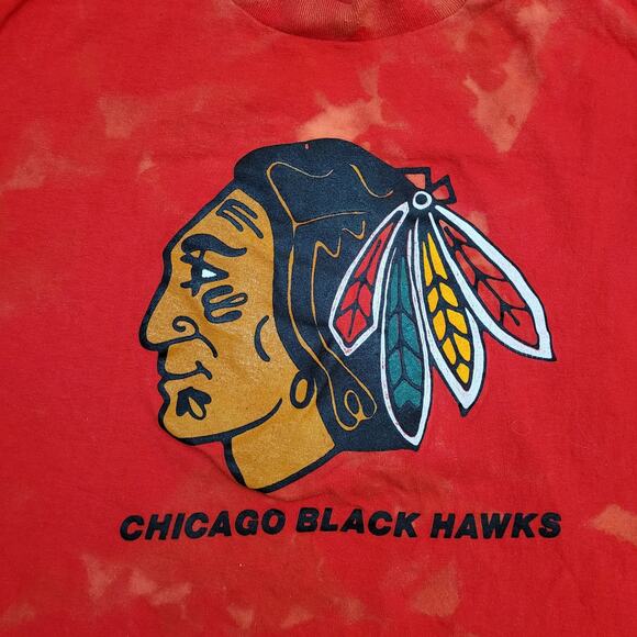 Vintage Chicago Blackhawks Shirt Womens Medium 19x23 Red USA - Picture 3 of 13